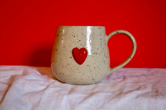 Pop out heart mug